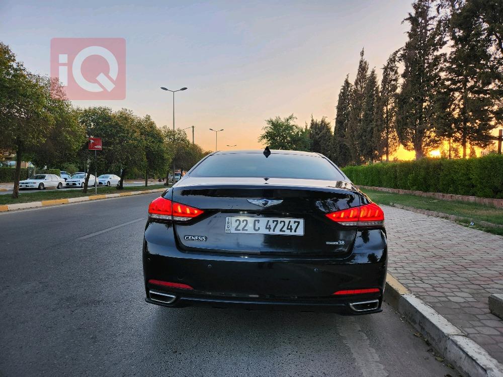 جنسس G80